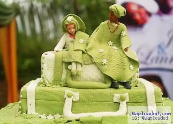Check Out This Beautiful Wedding Cake